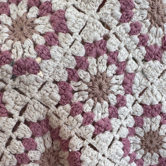 Zara Pink and Cream Crochet Kids One Piece - Picture 7 of 7